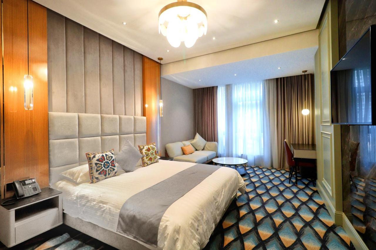 The Rumi Hotel & Residences Dusjanbe Eksteriør billede