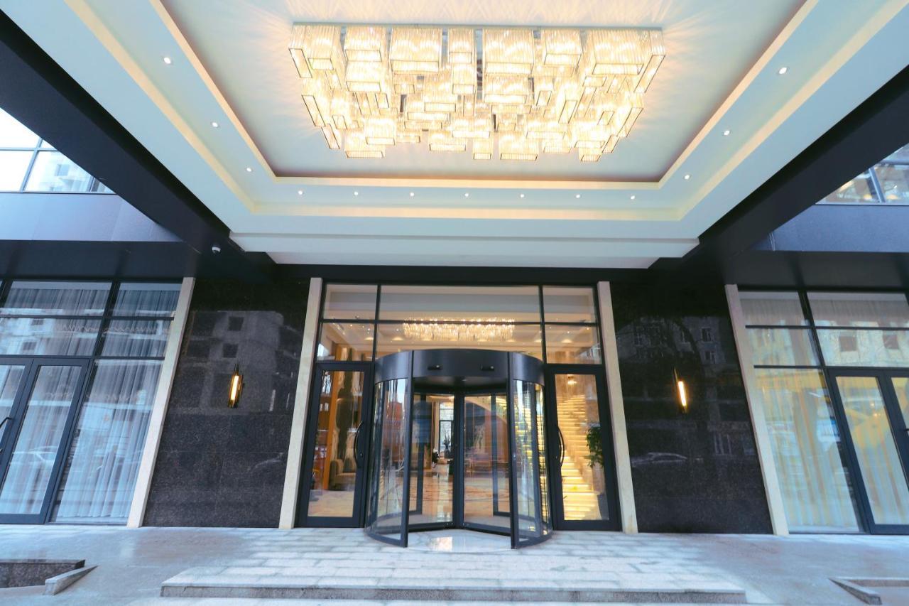 The Rumi Hotel & Residences Dusjanbe Eksteriør billede